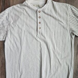 striped 100% cotton henley t-shirt Basic Equipment men's size large beige